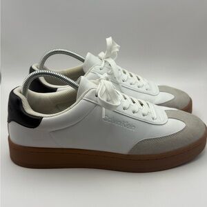 New Calvin Klein White Leather Sneakers Gum Sole – Men’s Size 9